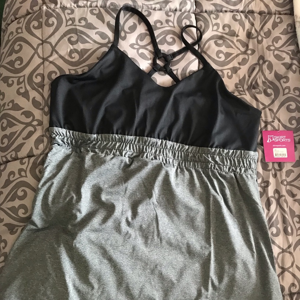Skirt Sports Vixen Tank